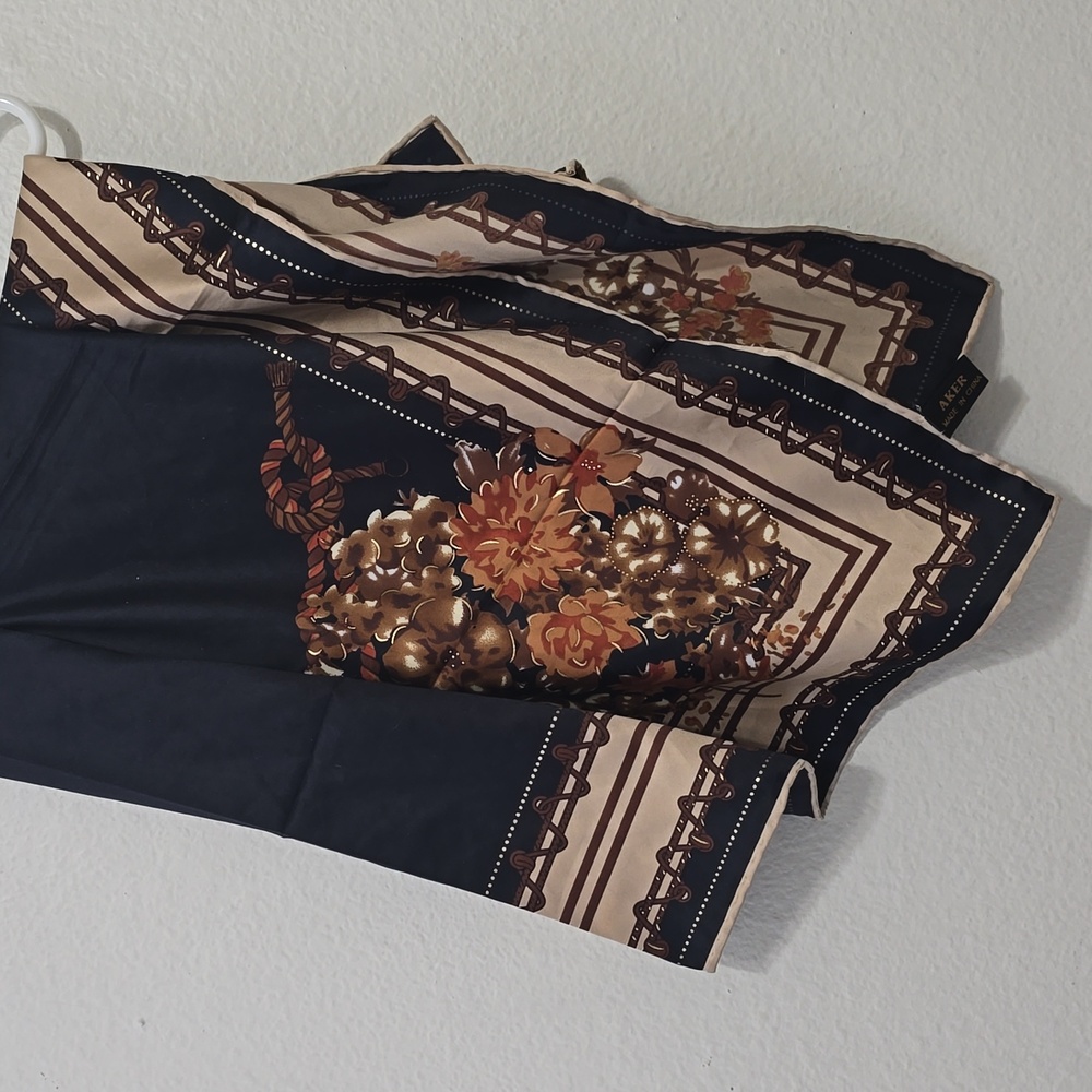 AKER Scarf – Lightweight‎ Luxury Headscarf